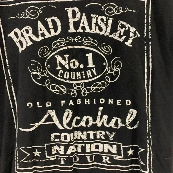 Brad Paisley No.1 Country Concert Tour T-Shirt - Picture 3 of 8